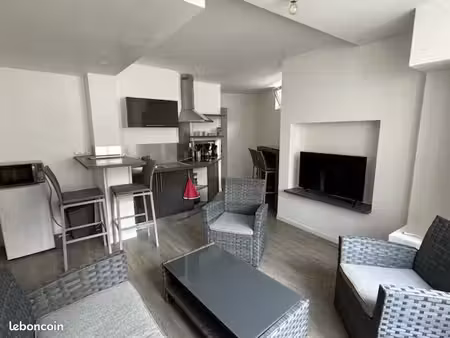 guéret  cœur centre-ville  loue t2 meublé de 35 m²