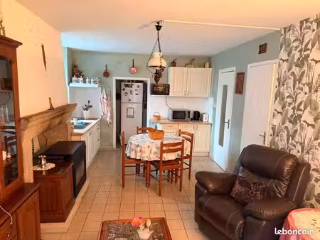 ici un appartement à louer