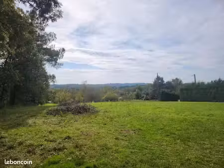 terrain 3 113 m² villamblard