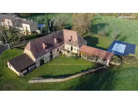 maison 7 pièces 127 m²