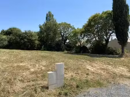 vente terrain à aiffres (79230) : à vendre / aiffres