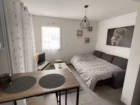 studio 1 pièce 35 m²