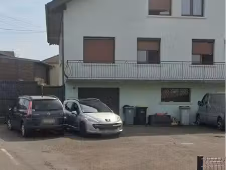 loue appartement t4 dans maison