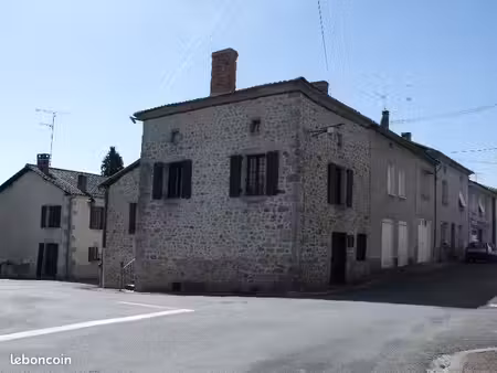 champniers-et-reilhac 24360 maison de bourg 130m² avec 2 jardins