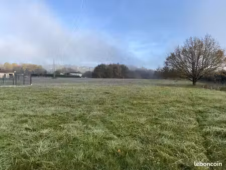 terrain à bâtir de 950 m² à annesse-et-beaulieu (24)