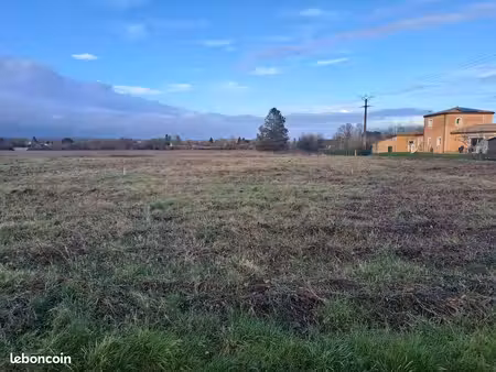 terrain à bâtir de 1000 m² à cours-de-pile (24)