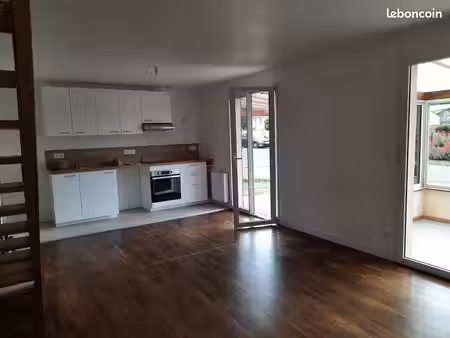 maison t4 à louer – châtelaudren-plouagat – 800 /mois (hors charges)