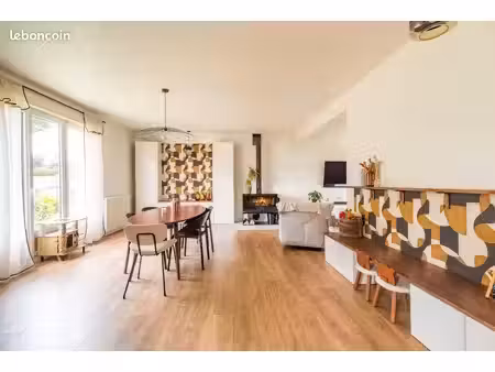 maison 5 pièces 168 m²