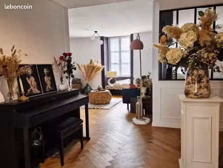 appartement renové 90m2 au cœur de saint vit