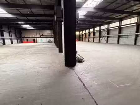 local  depot  entrepot  2100m2 montbeliard