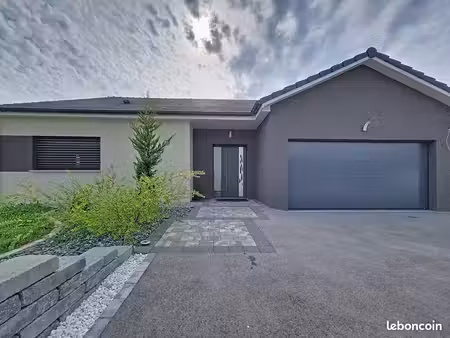 maison 6 pièces 159 m²