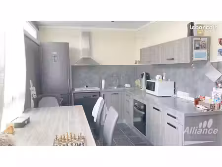 appartement 3 pièces 55 m²