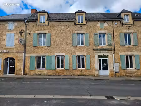 appartement 3p 45m2 à salignac-eyvigues