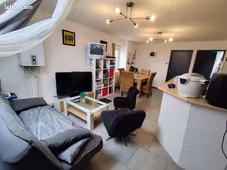 ? superbe t3 – 48 m² avec parking et cuisine ouverte