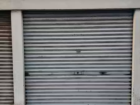 loue garage box fermé