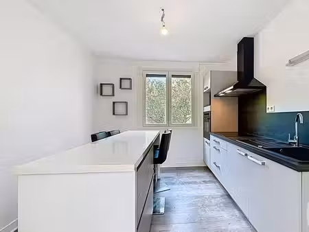 maison familiale 90m² avec jardin clos