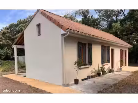 maison individuelle avec jardins