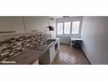 appartement 3 pièces au rdc surélevé - env 70m² + cave