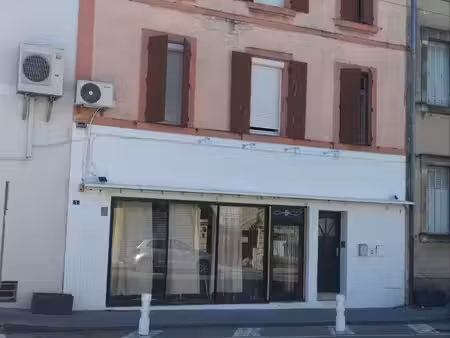 immeuble 2 appartements + local commercial