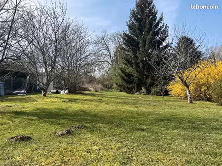 terrain 950 m² acquigny