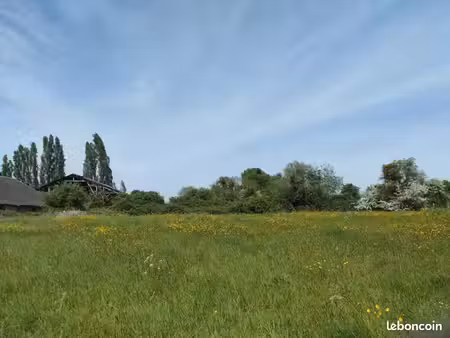 terrain 1 334 m² etrepagny
