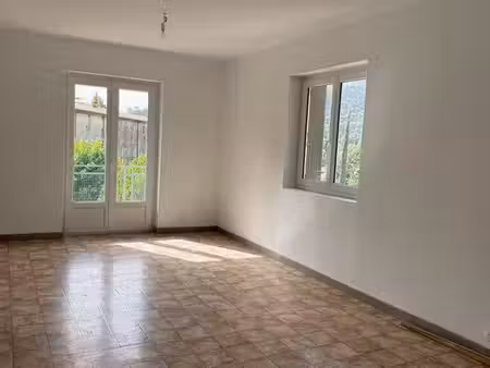 appartement t4 nyons