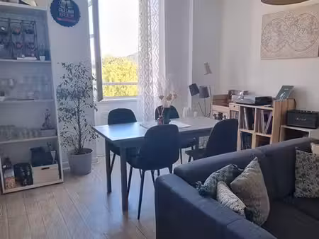 appartement t2 de 45 m2