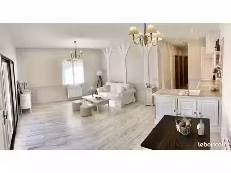 appartement de 65m2 dans résidence de charme