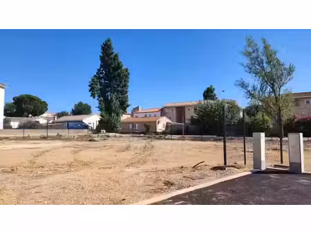 vente terrain 385 m² à narbonne (11100)  125 900 €