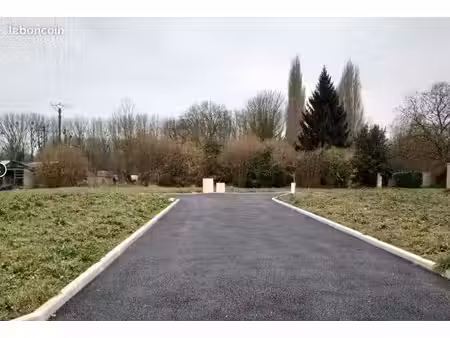 terrain 346 m² gallardon
