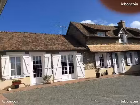 belle longere en pierre