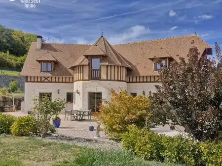propriété 7 pièces 267 m²