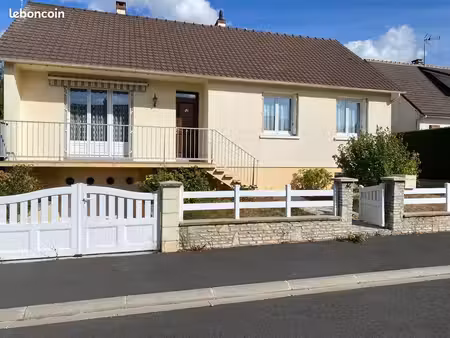 pavillon 4 pièces 84 m²
