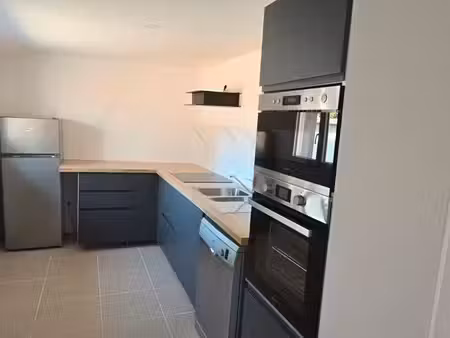 beau appartement f2 de 47m² à louer