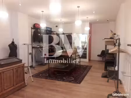 local commercial 52 m² brest