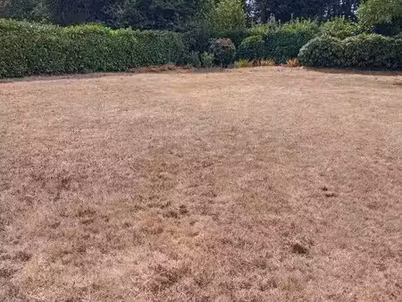 terrain constructible viabilisé 500 m²