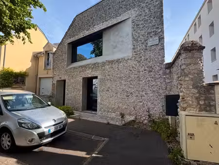 à louer – local professionnel idéal activité médicale  paramédicale ou tertiaire