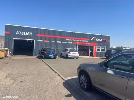 centre auto first stop a vendre