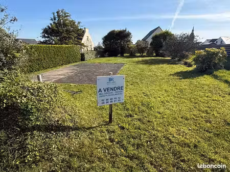 terrain 621 m² lampaul-ploudalmézeau