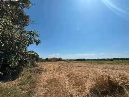 terrain 550 m² la calmette