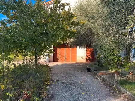 maison de 130 m² / 500 m² de terrain