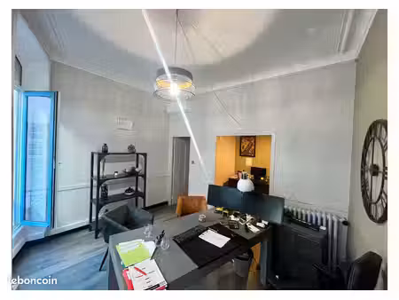 vente appartement au pied des arènes de nimes