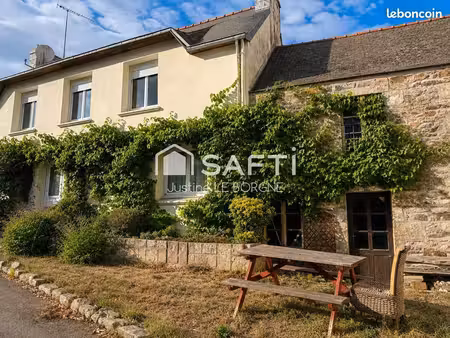 maison 8 pièces 219 m²