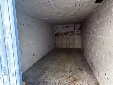 box / garage fermé sécurisé toulouse gare matabiau 11 m²