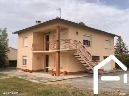maison 6 pièces 140 m²