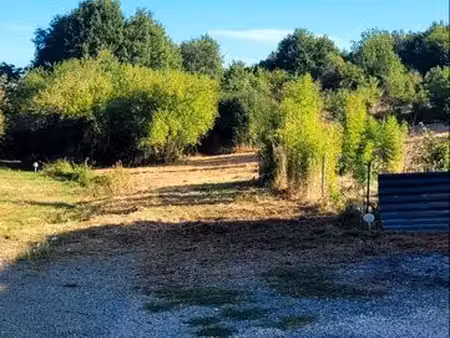rare sur le secteur - dernière parcelle constructible avant bois