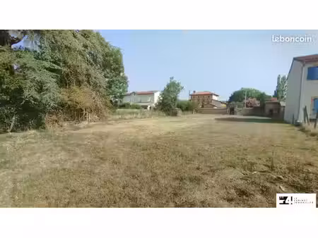 terrain 805 m² rieux-volvestre