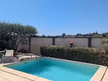 maison de plain-pied 85 m² avec piscine  vue panoramique & dépendances – rochefort-du-gard