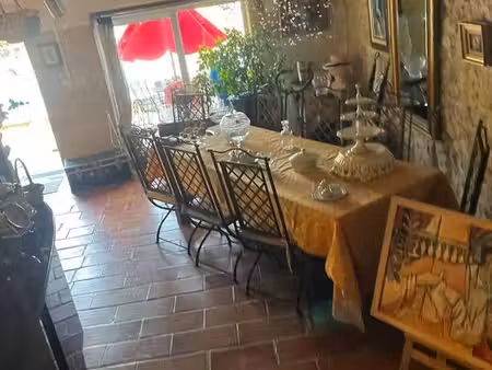 vend maison en pierre
