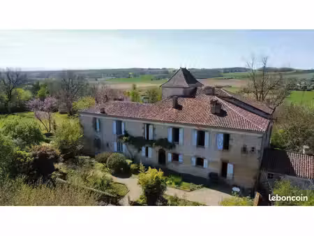 propriété 11 pièces 520 m²